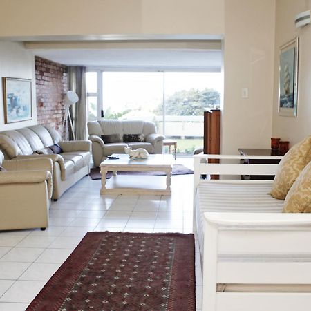 17 Stella Maris Seaside @ Van'S Amanzimtoti Exterior photo