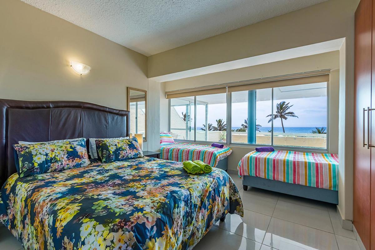 17 Stella Maris Seaside @ Van'S Amanzimtoti Exterior photo