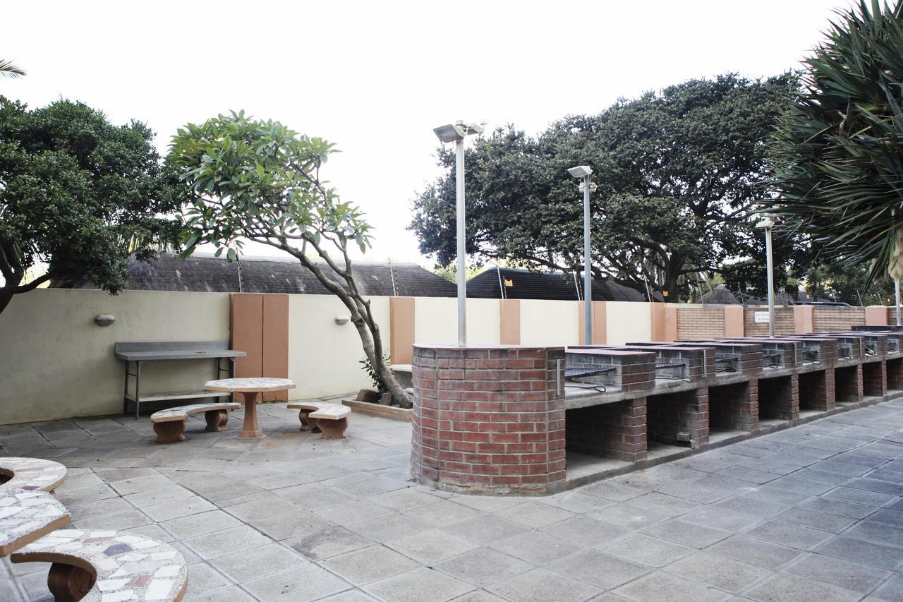 17 Stella Maris Seaside @ Van'S Amanzimtoti Exterior photo