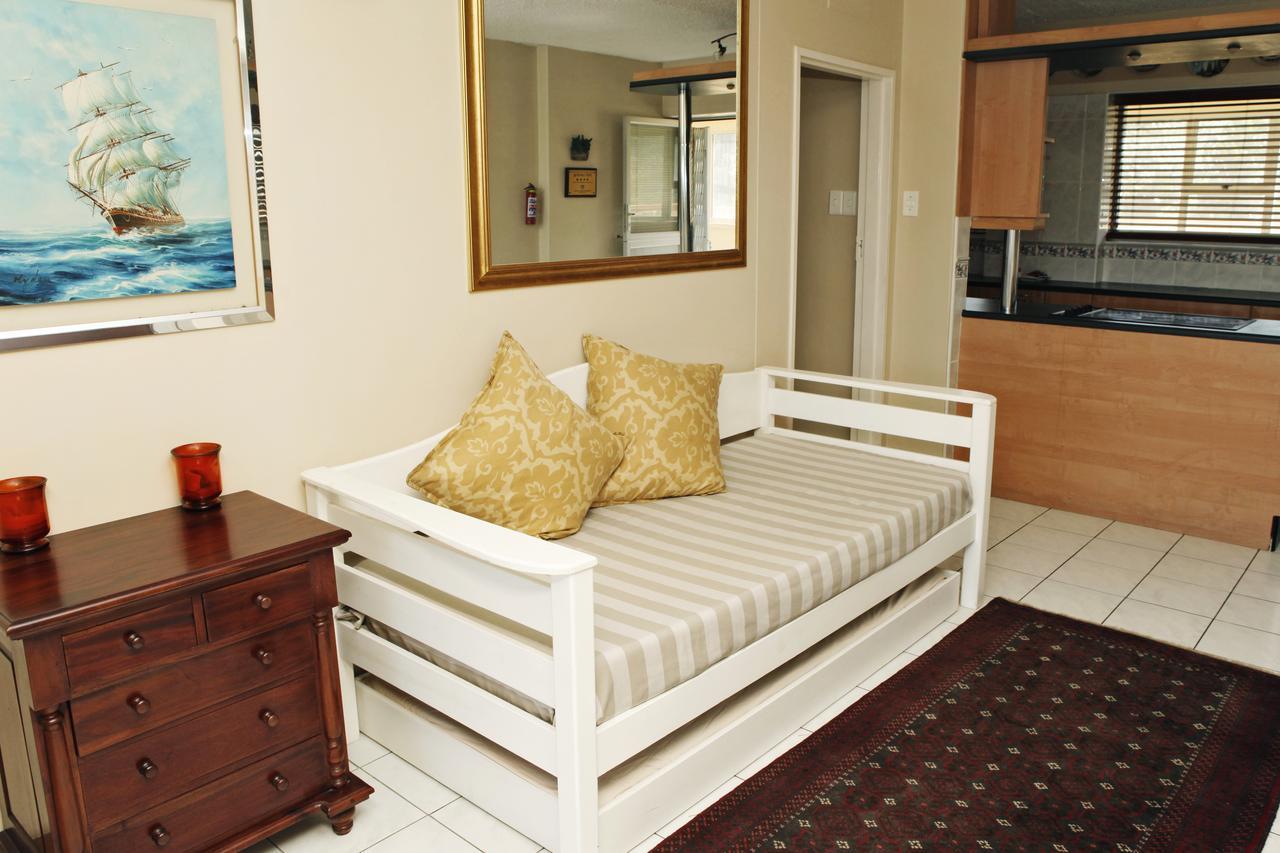 17 Stella Maris Seaside @ Van'S Amanzimtoti Exterior photo