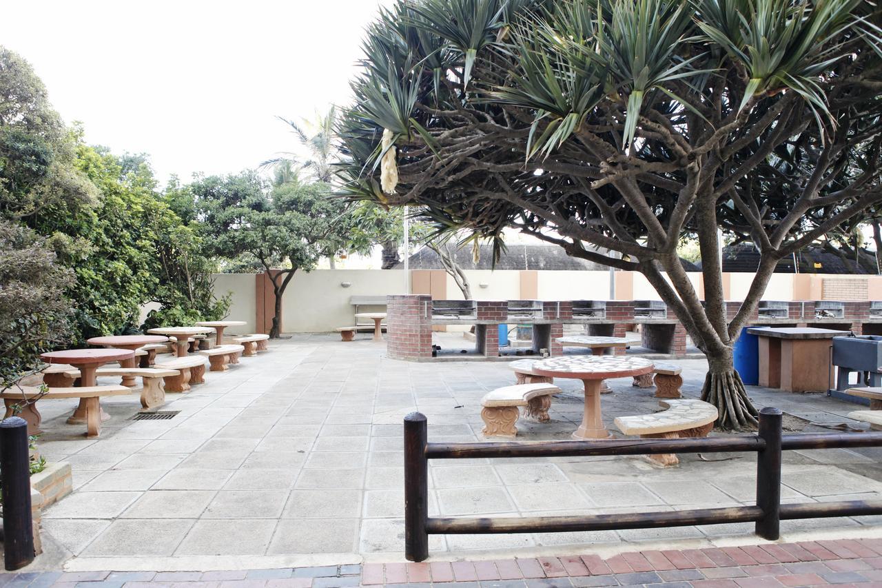 17 Stella Maris Seaside @ Van'S Amanzimtoti Exterior photo