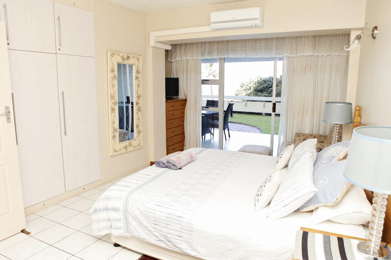 17 Stella Maris Seaside @ Van'S Amanzimtoti Exterior photo